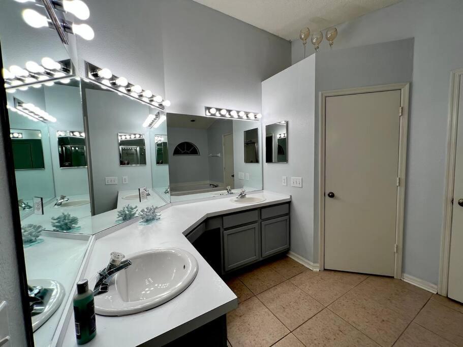 Вілла Tampa Getaway Pool House Екстер'єр фото
